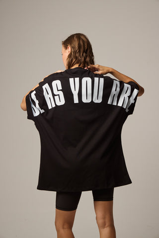 Oversized T-Shirt "Be As You Are" | Μαύρο