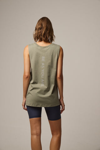 Sleeveless sports top with loose opening | Khaki