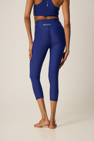 DRY SHELL athletic crop leggings | Royal Blue