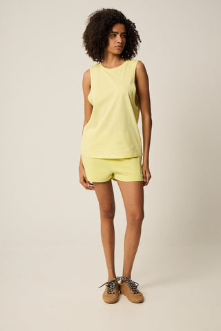 Αμάνικη αθλητική μπλούζα με loose άνοιγμα |  Κίτρινο