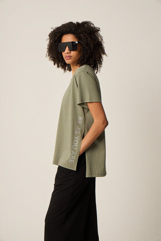 Sports t-shirt with logo on the side | Khaki