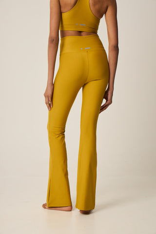 Aθλητικό κολάν SOFT TOUCH με τελείωμα καμπάνα | Golden