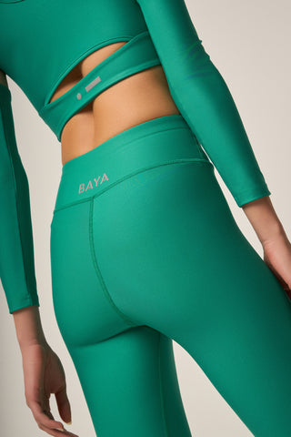 Αθλητικό μπουστάκι Soft Touch με σούρα στο μπροστινό μέρος | Green