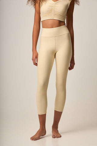 SOFT TOUCH athletic crop leggings | Beige