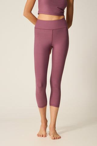 SOFT TOUCH athletic crop leggings | Nectar