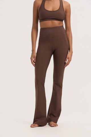 Aθλητικό κολάν SOFT TOUCH με τελείωμα καμπάνα | Mocha