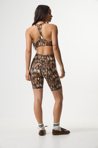 Aθλητικό biker κολάν με muted jungle print | Καφέ