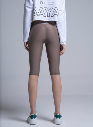 Capri sports leggings made from recycled fabric | Brown 